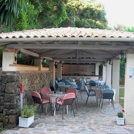 Villa Karmar Hotel Apartments Dassiá Eksteriør bilde