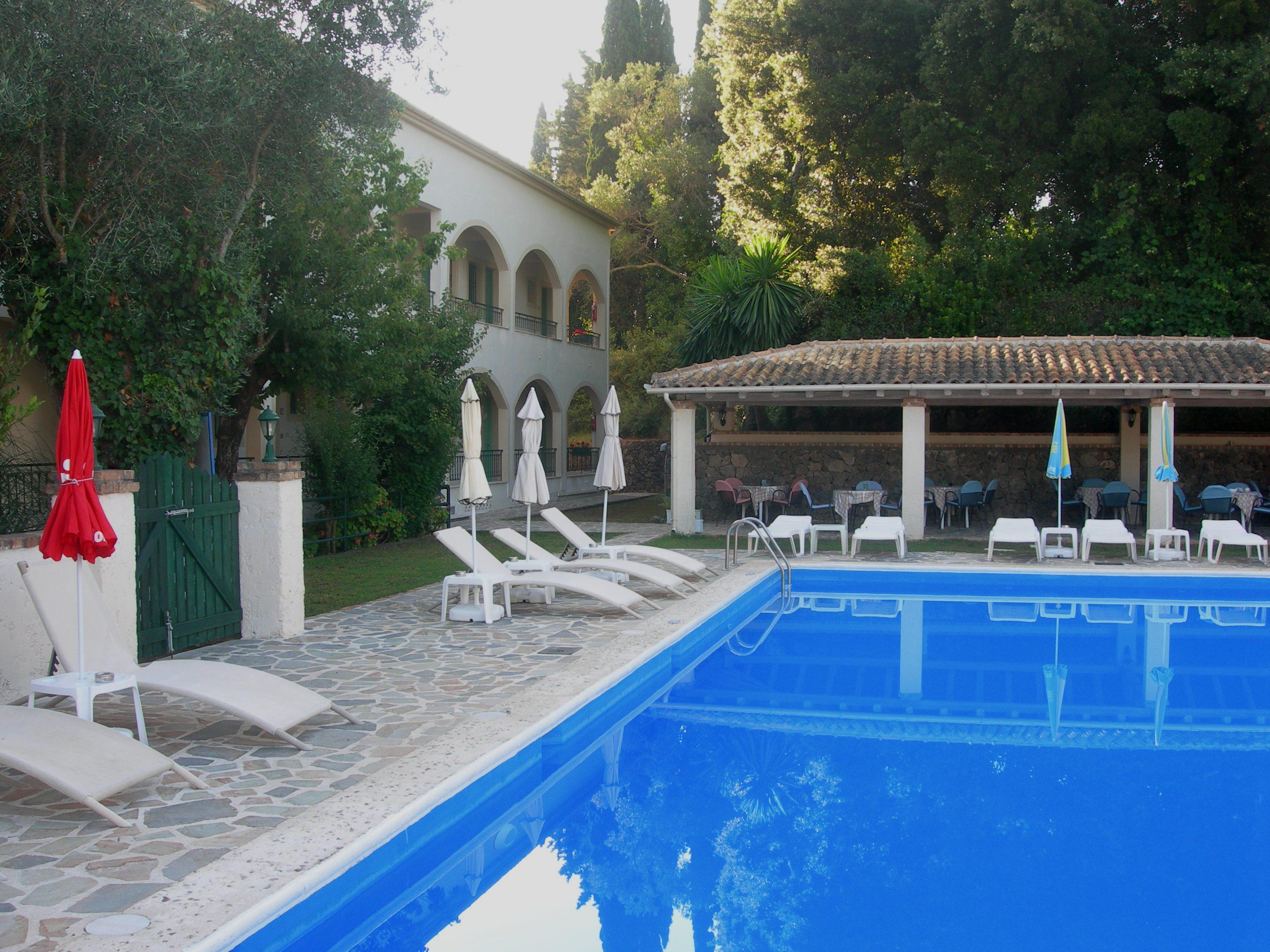 Villa Karmar Hotel Apartments Dassiá Eksteriør bilde
