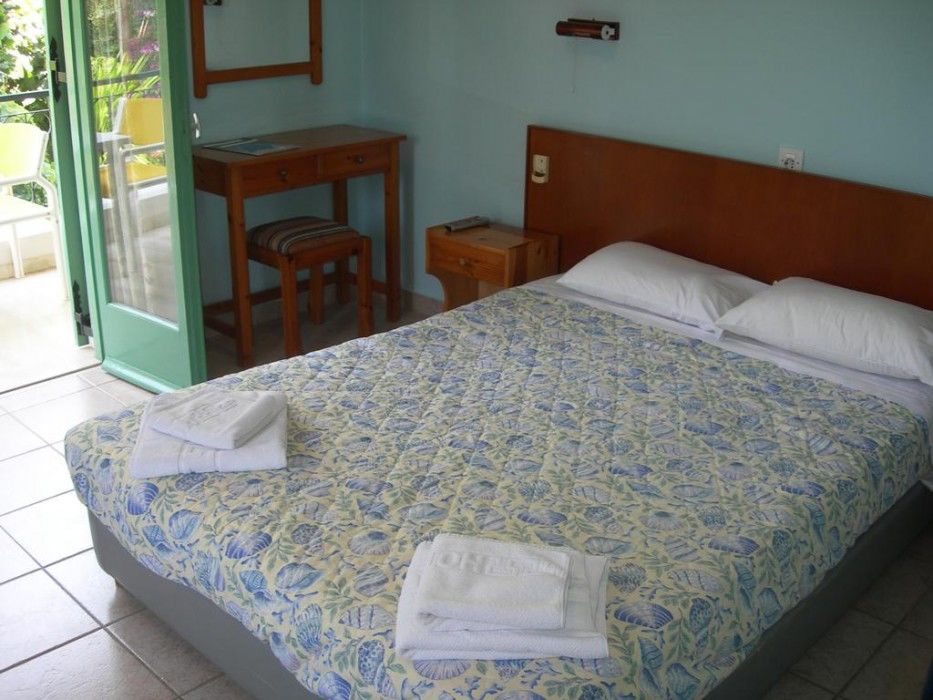 Villa Karmar Hotel Apartments Dassiá Eksteriør bilde