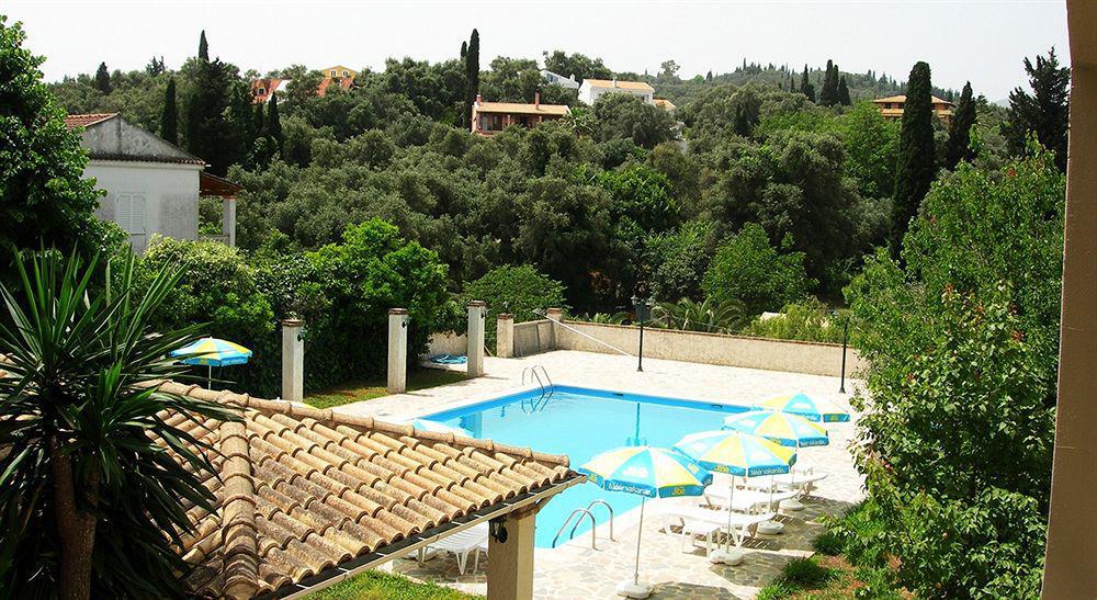Villa Karmar Hotel Apartments Dassiá Eksteriør bilde